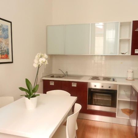 Central Guesthouse 斯培西亚 外观 照片