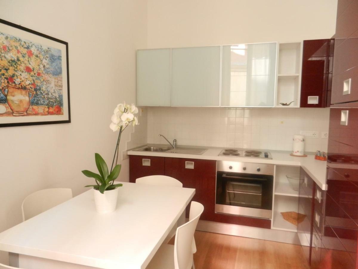 Central Guesthouse 斯培西亚 外观 照片